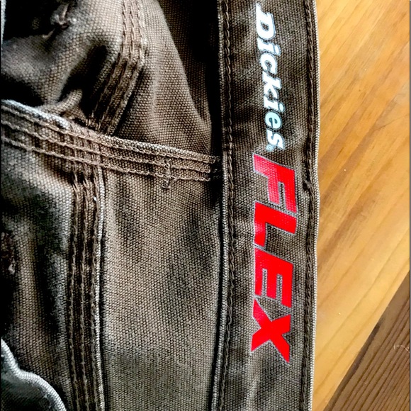 Dickie’s Flex brown work shorts - Picture 4 of 4